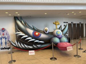 YOASOBIバルーン展示